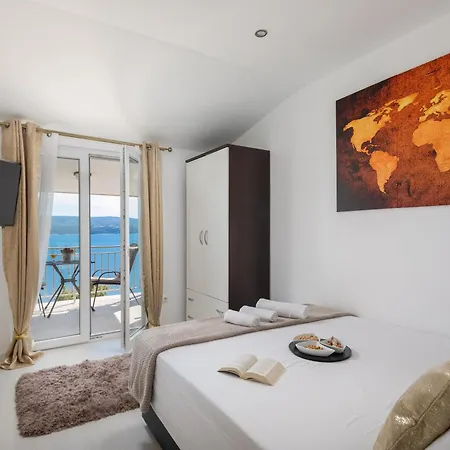 Luxury Seafront With Heated Pool, Jacuzzi, Sea View, 150 M From *