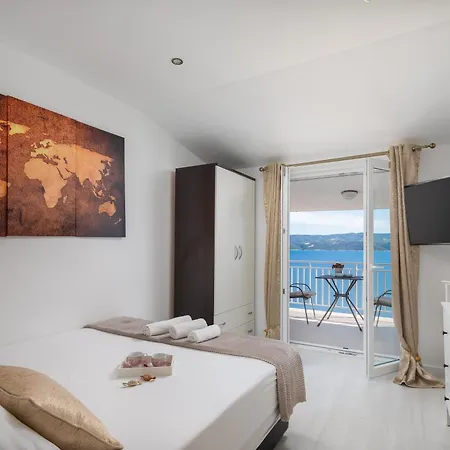 Luxury Seafront With Heated Pool, Jacuzzi, Sea View, 150 M From Villa *