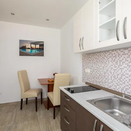 Luxury Seafront With Heated Pool, Jacuzzi, Sea View, 150 M From Вилла Stanici