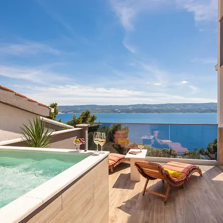 Luxury Seafront With Heated Pool, Jacuzzi, Sea View, 150 M From Stanici